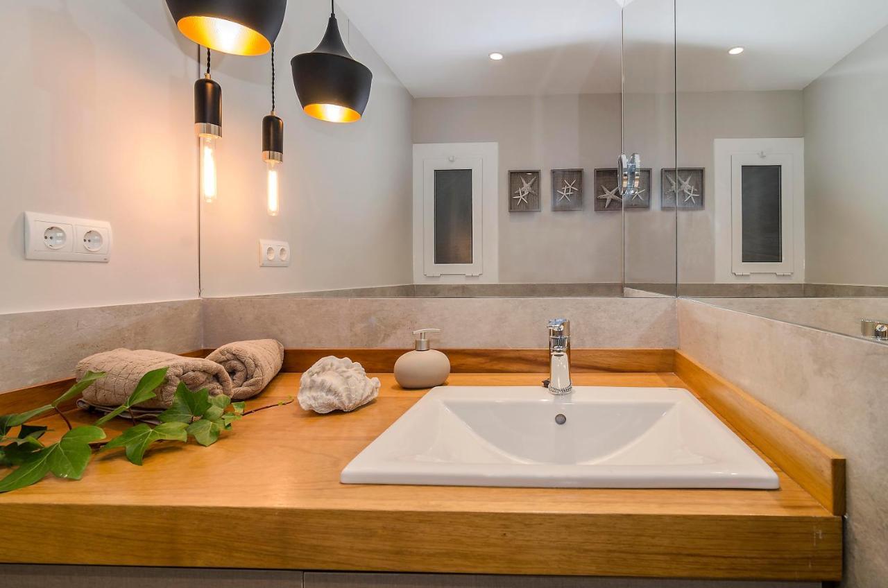 Sitges Spaces Deluxe Centre Apartment Zewnętrze zdjęcie
